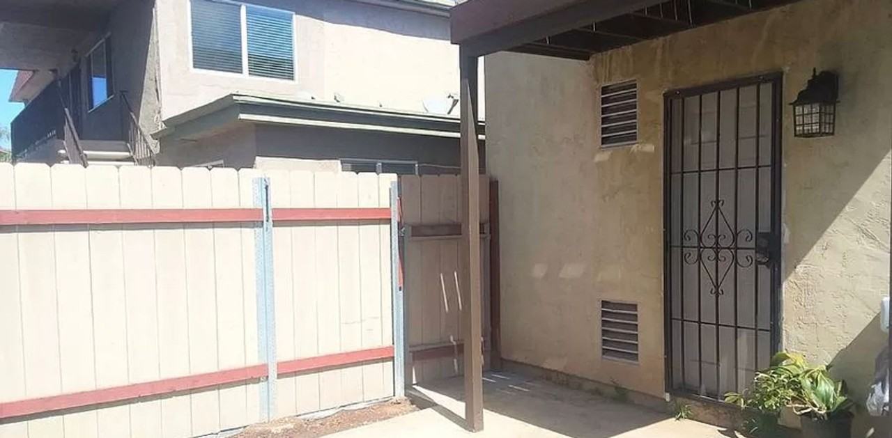 823 10th St - Photo 2 of 26