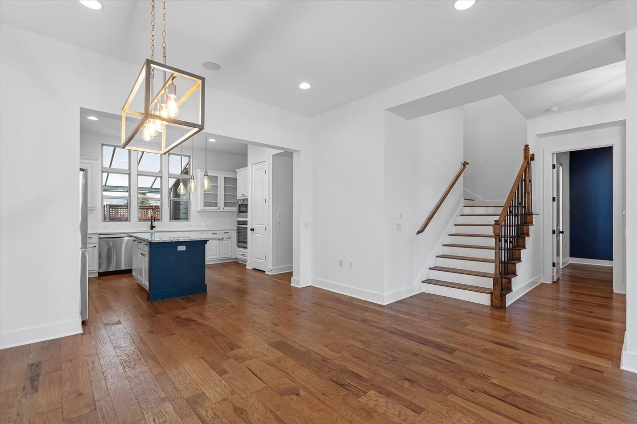 3120 Tom Miller St - Photo 7 of 45