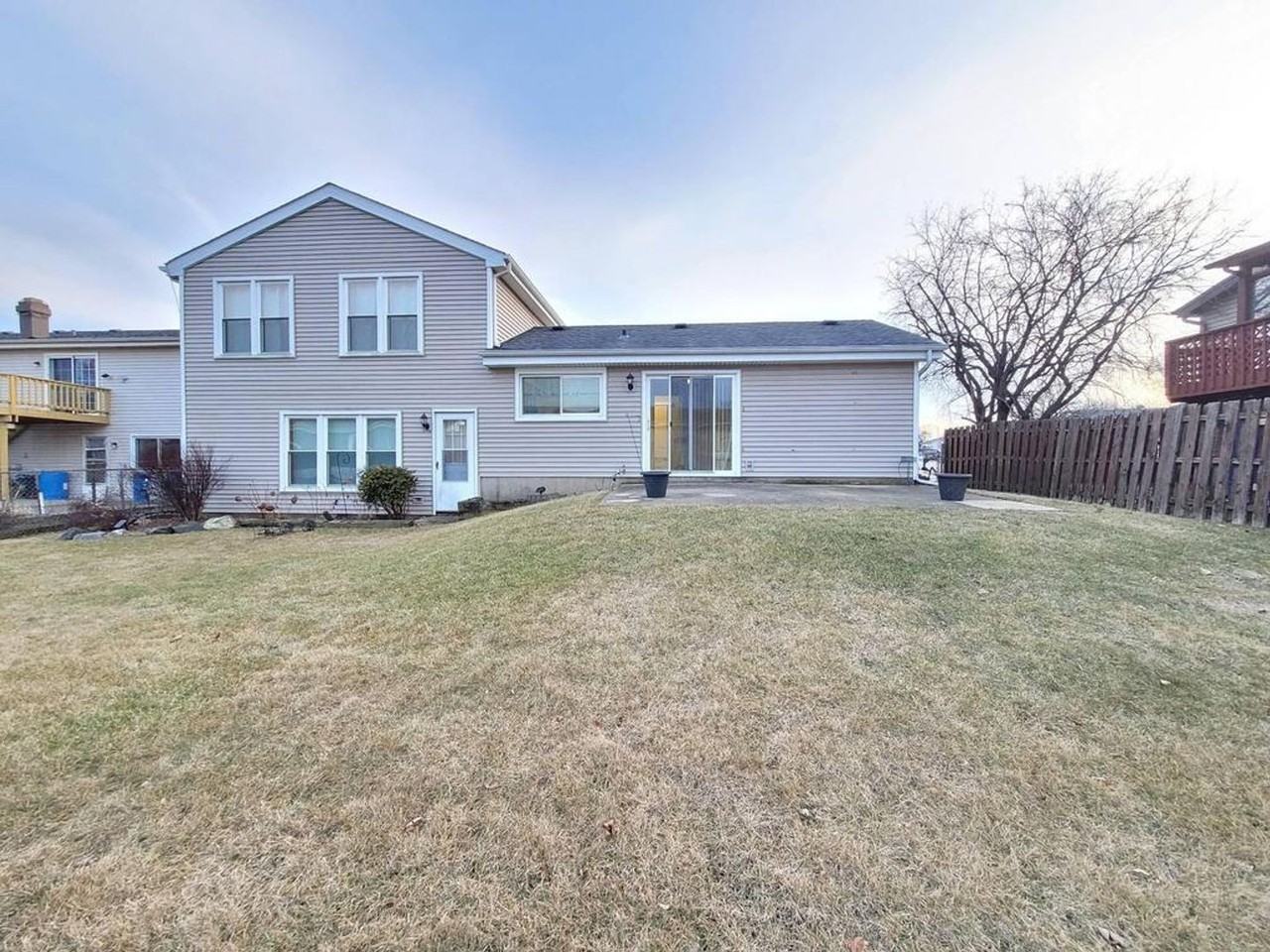 344 Boulder Dr - Photo 2 of 30