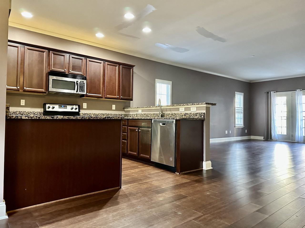 2921 Ashlyn Pointe Dr #1 - Photo 2 of 19