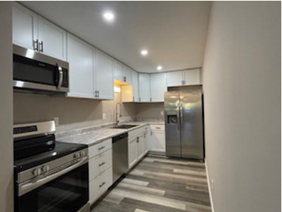 716 Olive St #712 - Photo 3 of 8