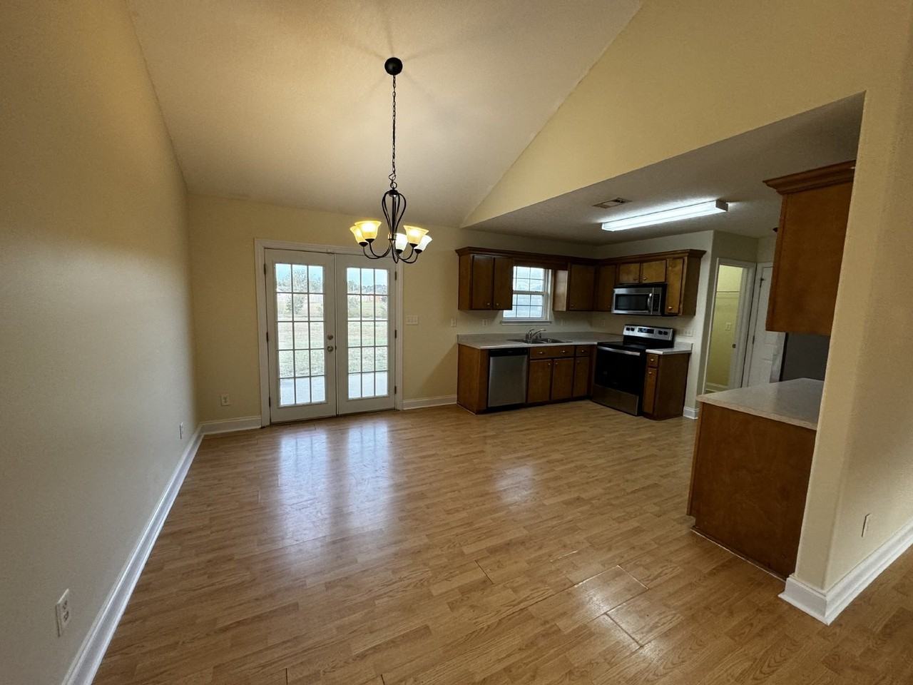 598 Parish Loop Ne - Photo 2 of 12