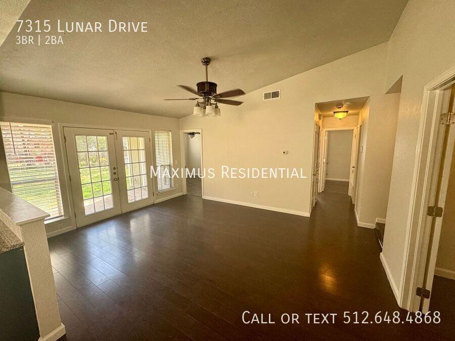 7315 Lunar Dr - Photo 3 of 18