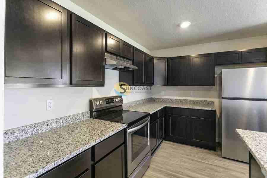 1951 Laverna Ave - Photo 3 of 21