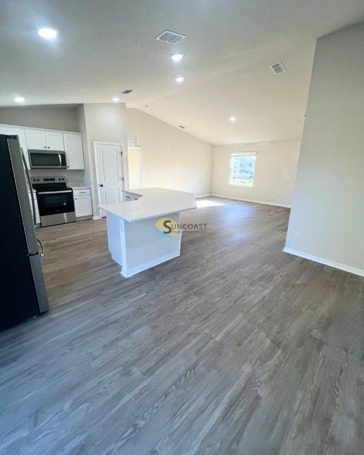 50 Biscayne Dr - Photo 3 of 13