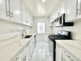6337 Whitsett Ave #32 - Photo 1 of 1
