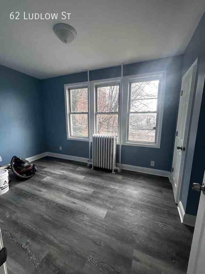 62 Ludlow St - Photo 5 of 6