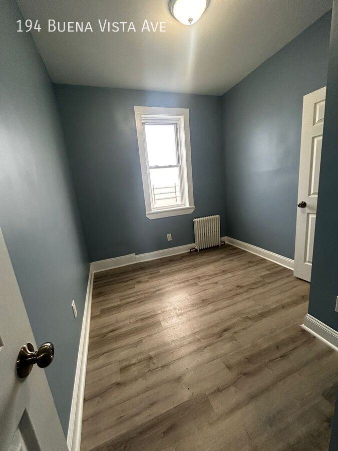 194 Buena Vista Ave - Photo 2 of 5