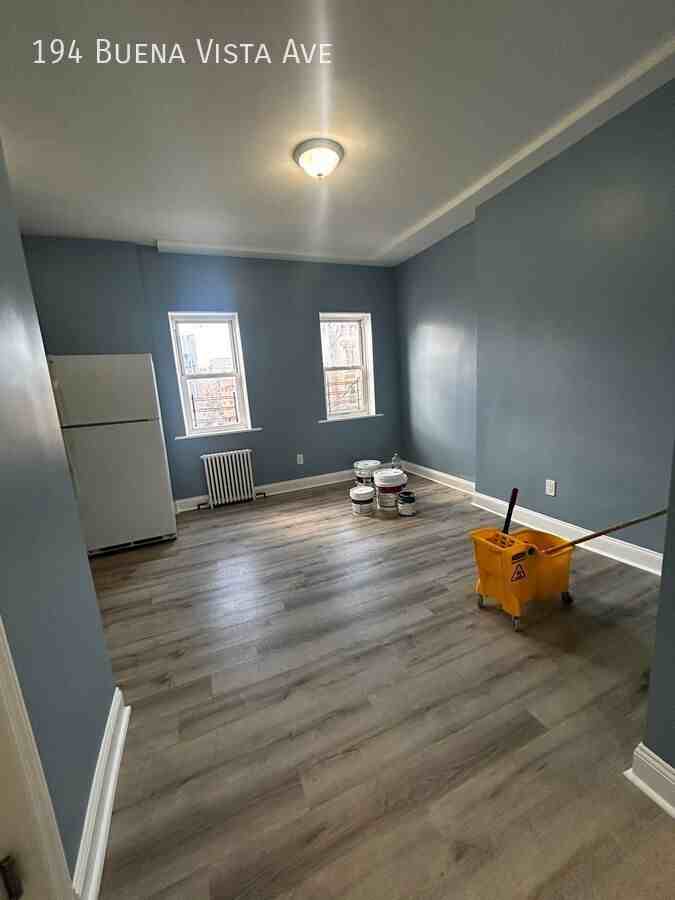 194 Buena Vista Ave - Photo 5 of 5