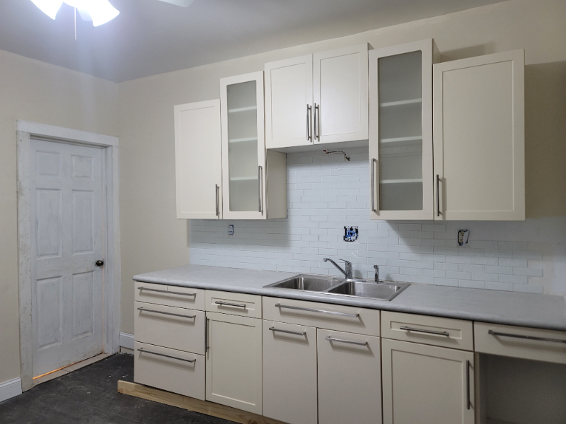 1118 N 22nd St - Photo 3 of 4