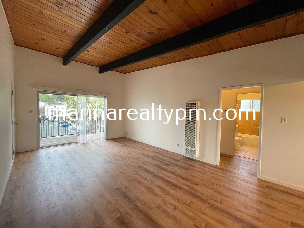 131 Hilborn St - Photo 2 of 23