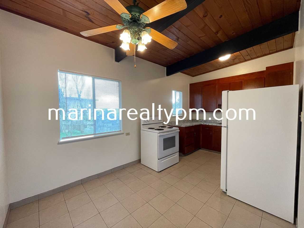 131 Hilborn St - Photo 3 of 23