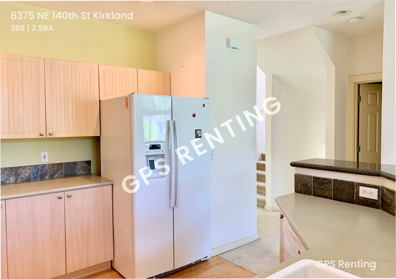 8375 Ne 140th St - Photo 2 of 48