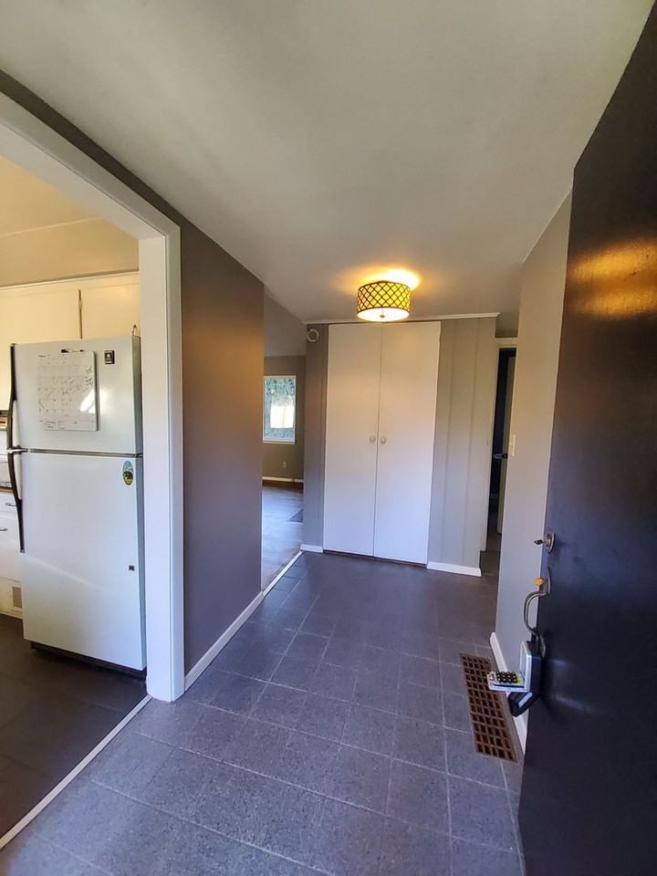 7746 Sw 5th Ave - Photo 2 of 23