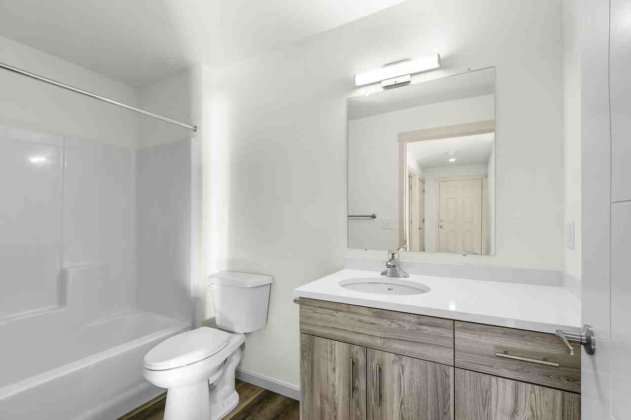 188- Oxbow Flats Building A - Photo 3 of 28