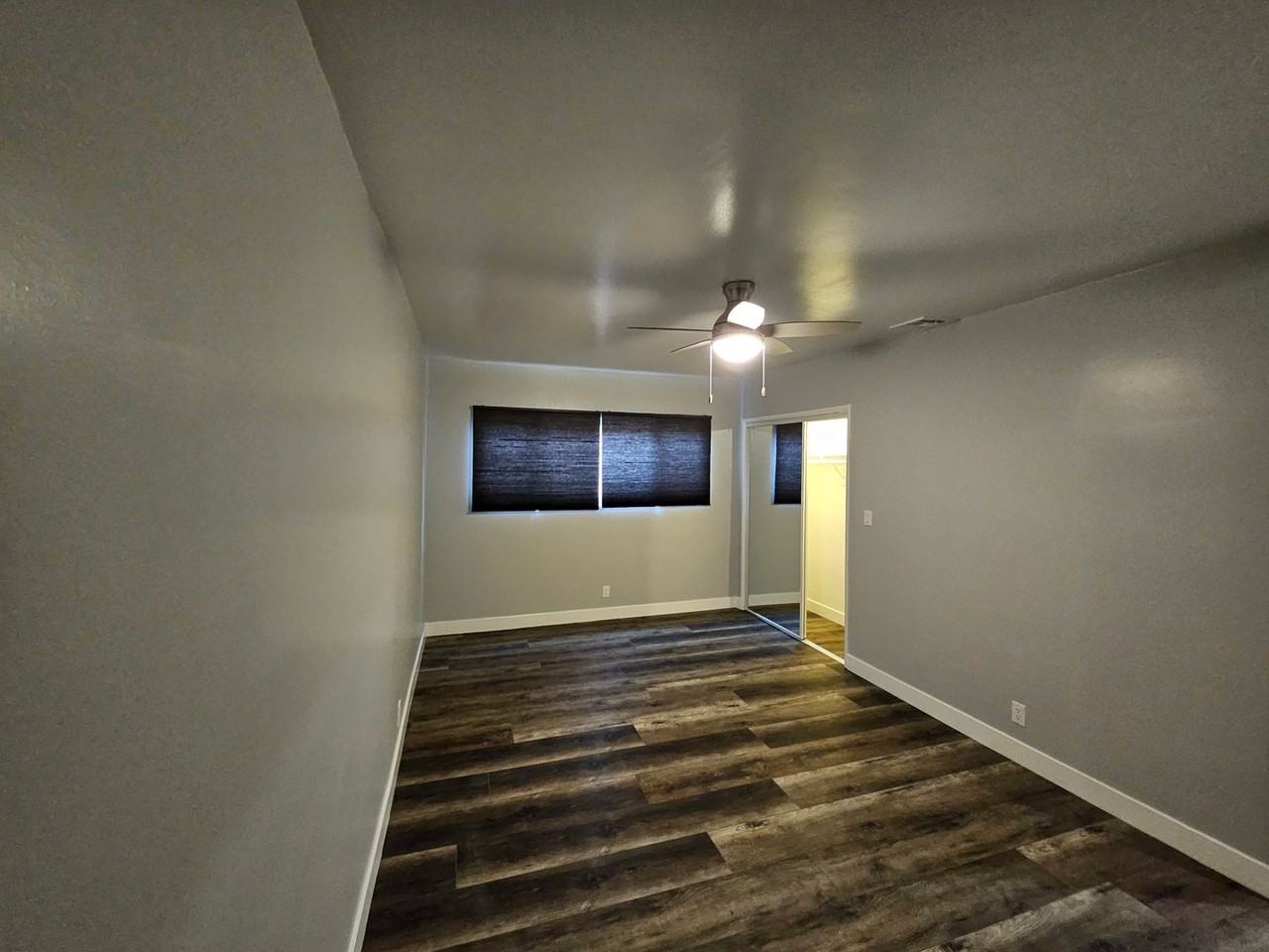 1417 N Evergreen St - Photo 4 of 25