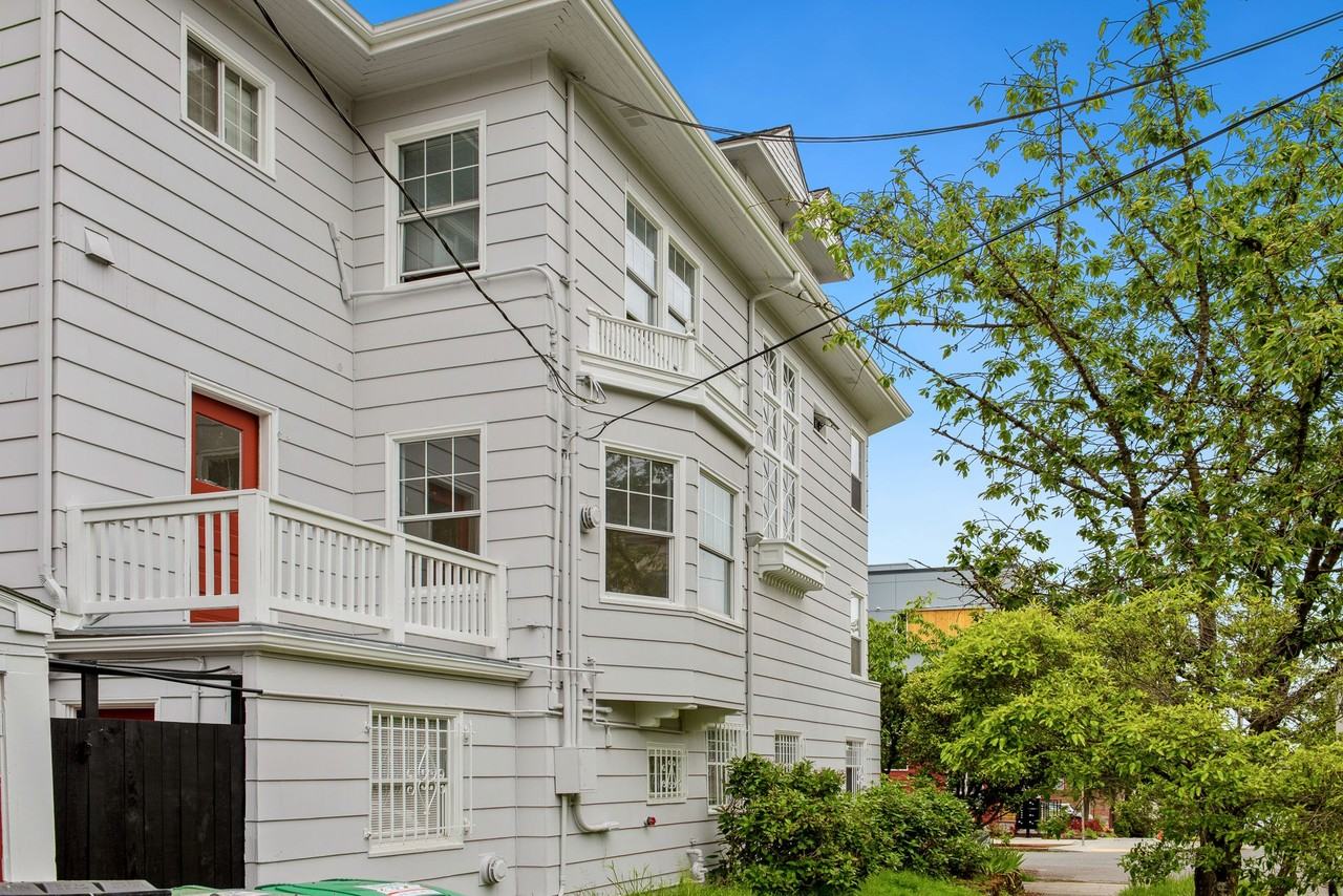 Arise Capitol Hill - Photo 3 of 15