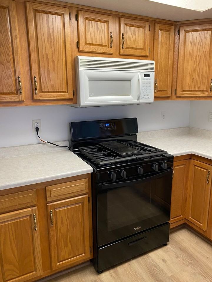 168 Coventry Pl - Photo 5 of 11