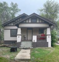 featured image of 1121 15th St