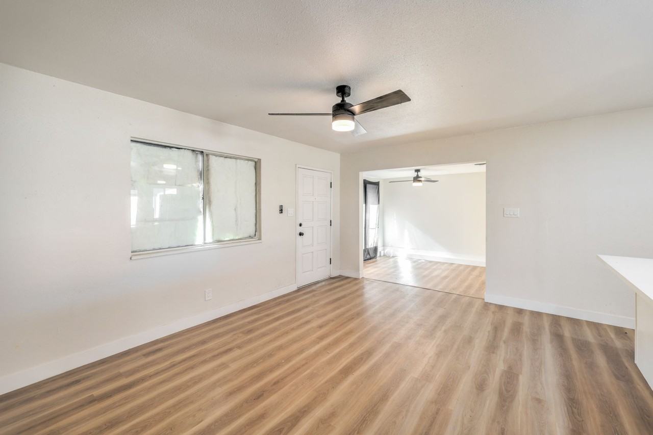 1408 Palm St - Photo 6 of 26