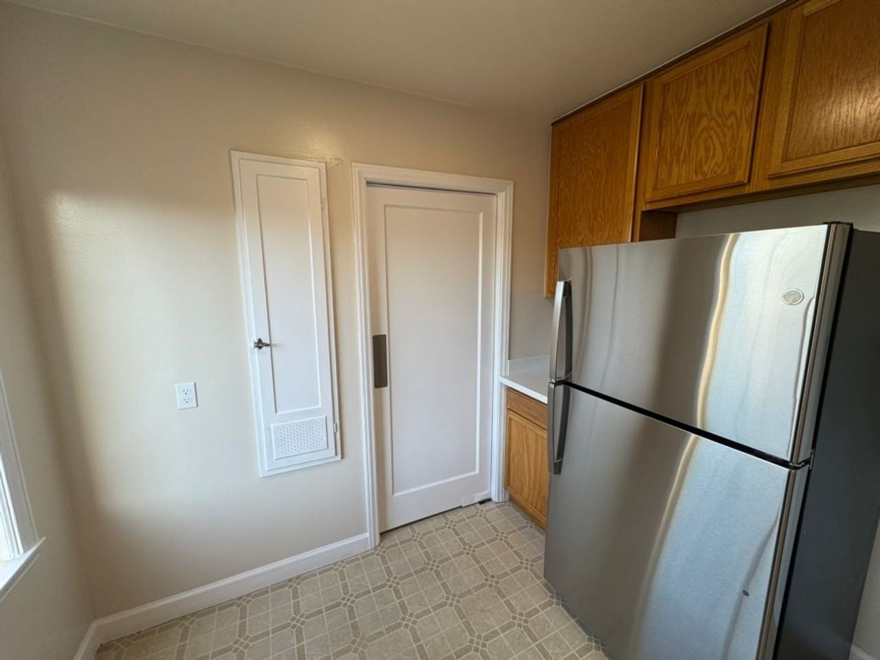 1640 Palm Ave - Photo 3 of 13