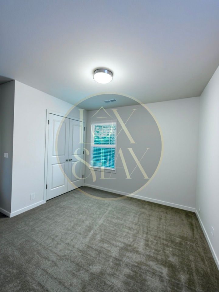 1604 Lasalle Street, Unit D - Photo 2 of 21