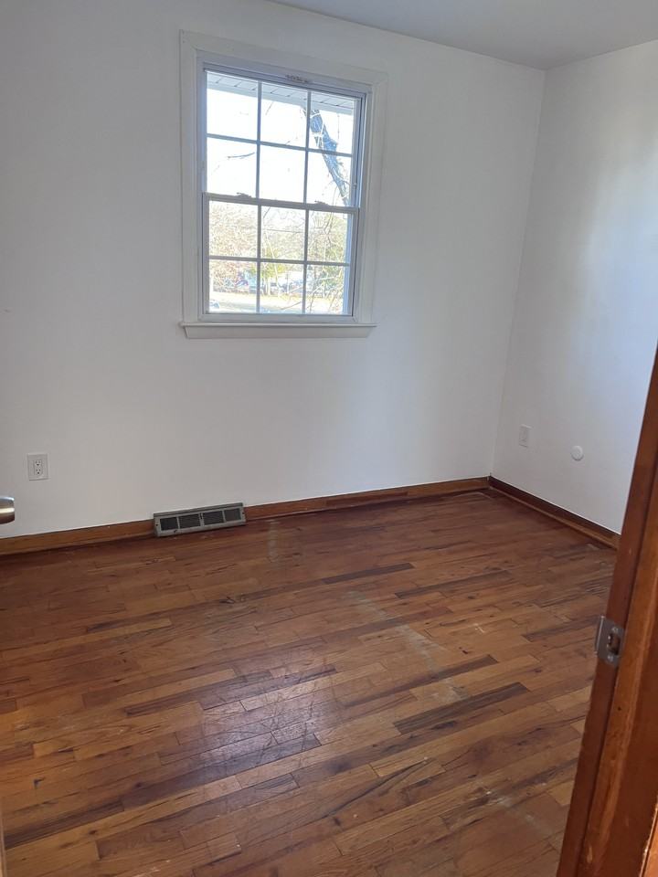 5474 Snyder Ave #NA - Photo 2 of 20