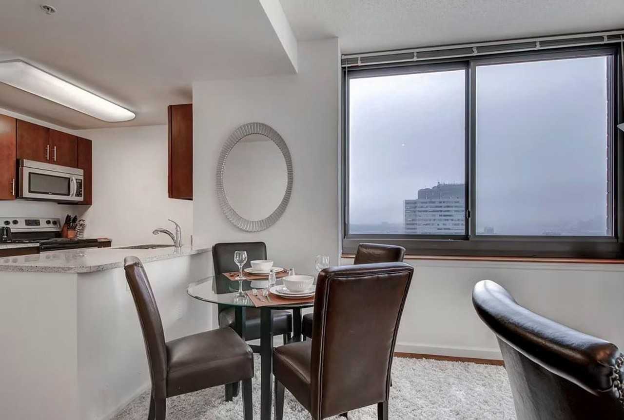 48 Washington Boulevard - Photo 4 of 26