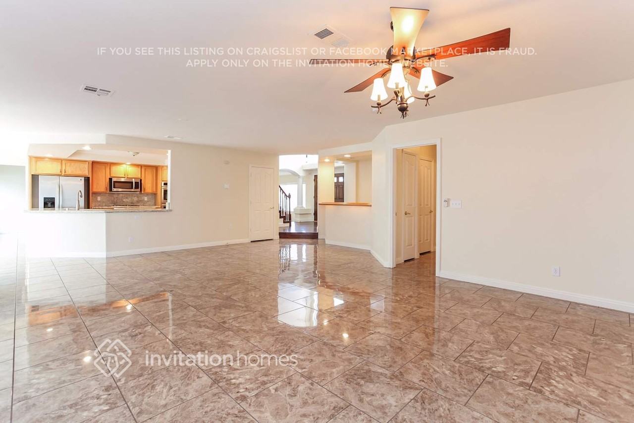 8916 Fort Crestwood Dr - Photo 5 of 25