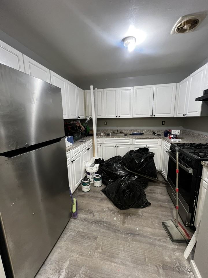 Zerega Ave - Photo 6 of 11