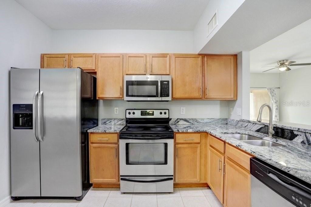 9523 Newdale Way #102 - Photo 4 of 20