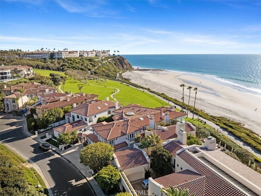 21 Ritz Cove Dr - Photo 5 of 50