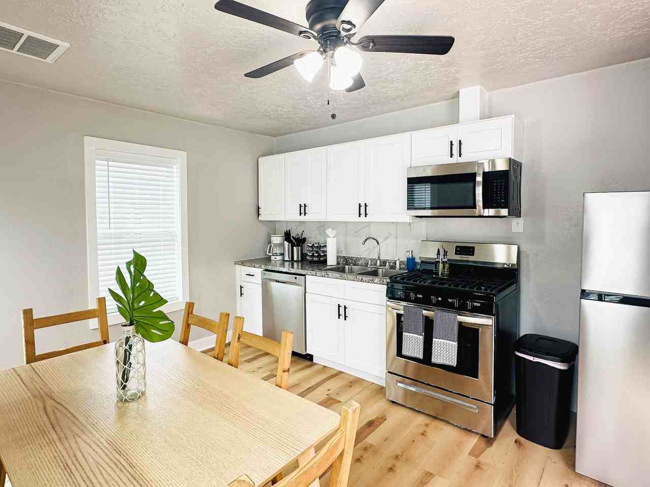 Averill St - Photo 4 of 6