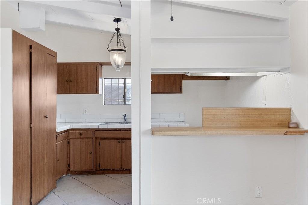 12971 Montford St - Photo 6 of 19