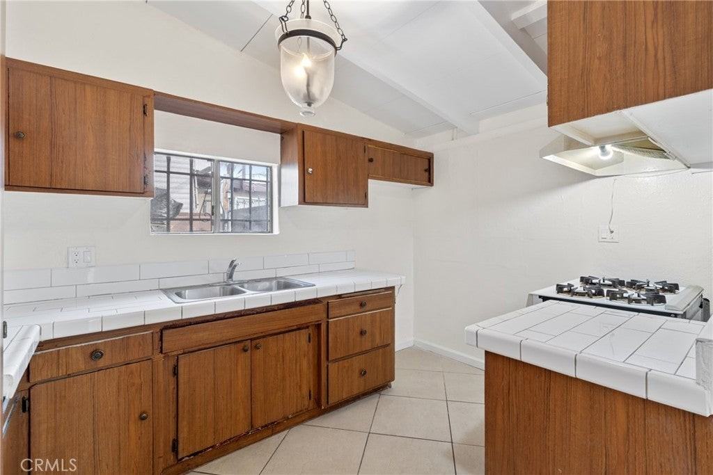 12971 Montford St - Photo 7 of 19