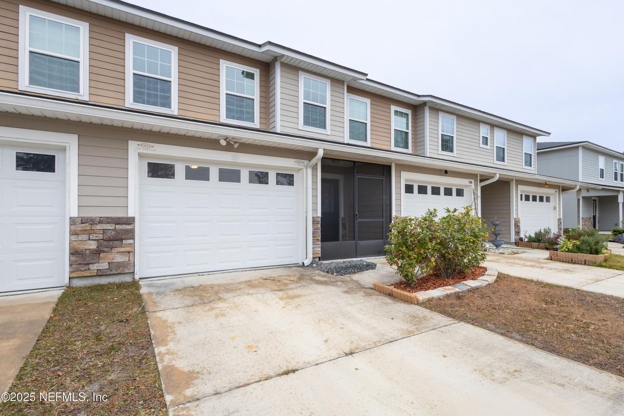 382 Old Jennings Rd - Photo 2 of 39