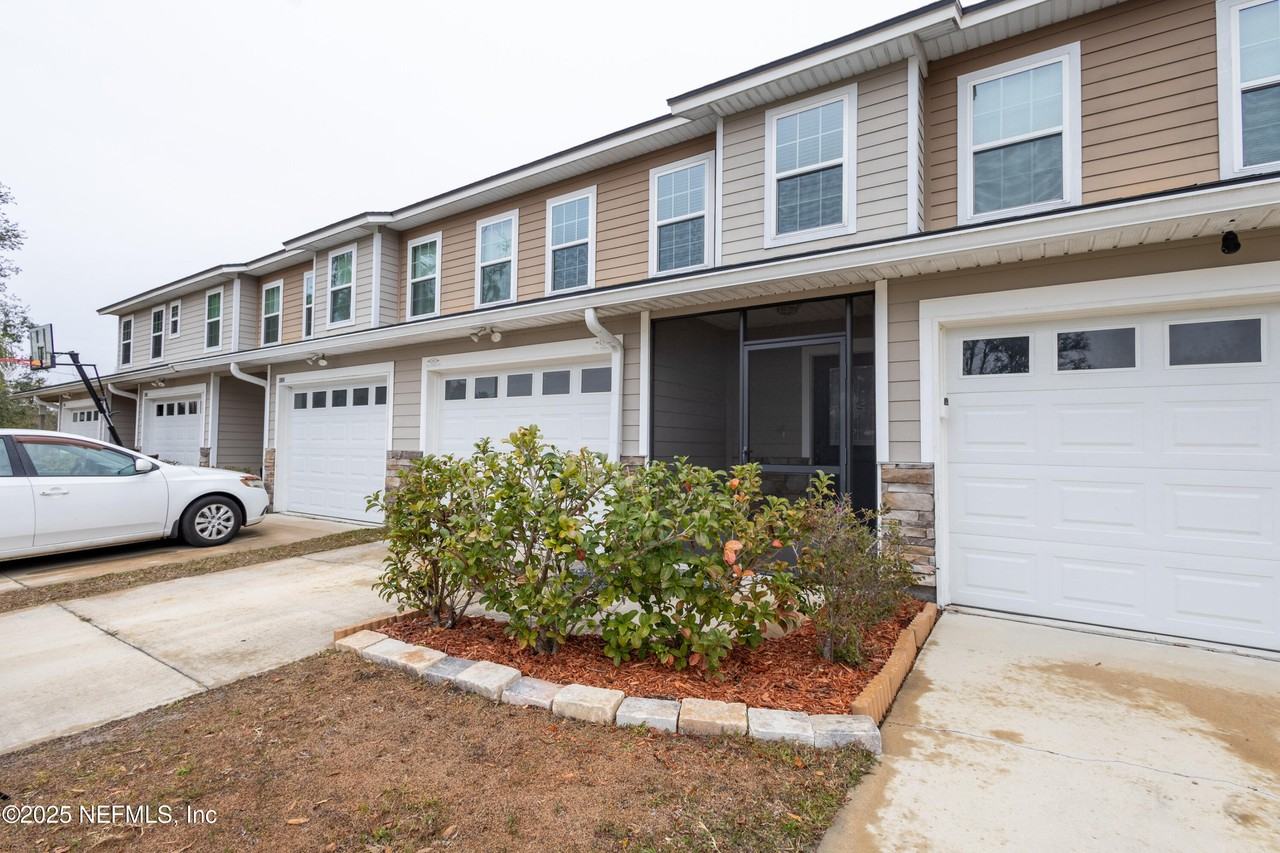 382 Old Jennings Rd - Photo 3 of 39