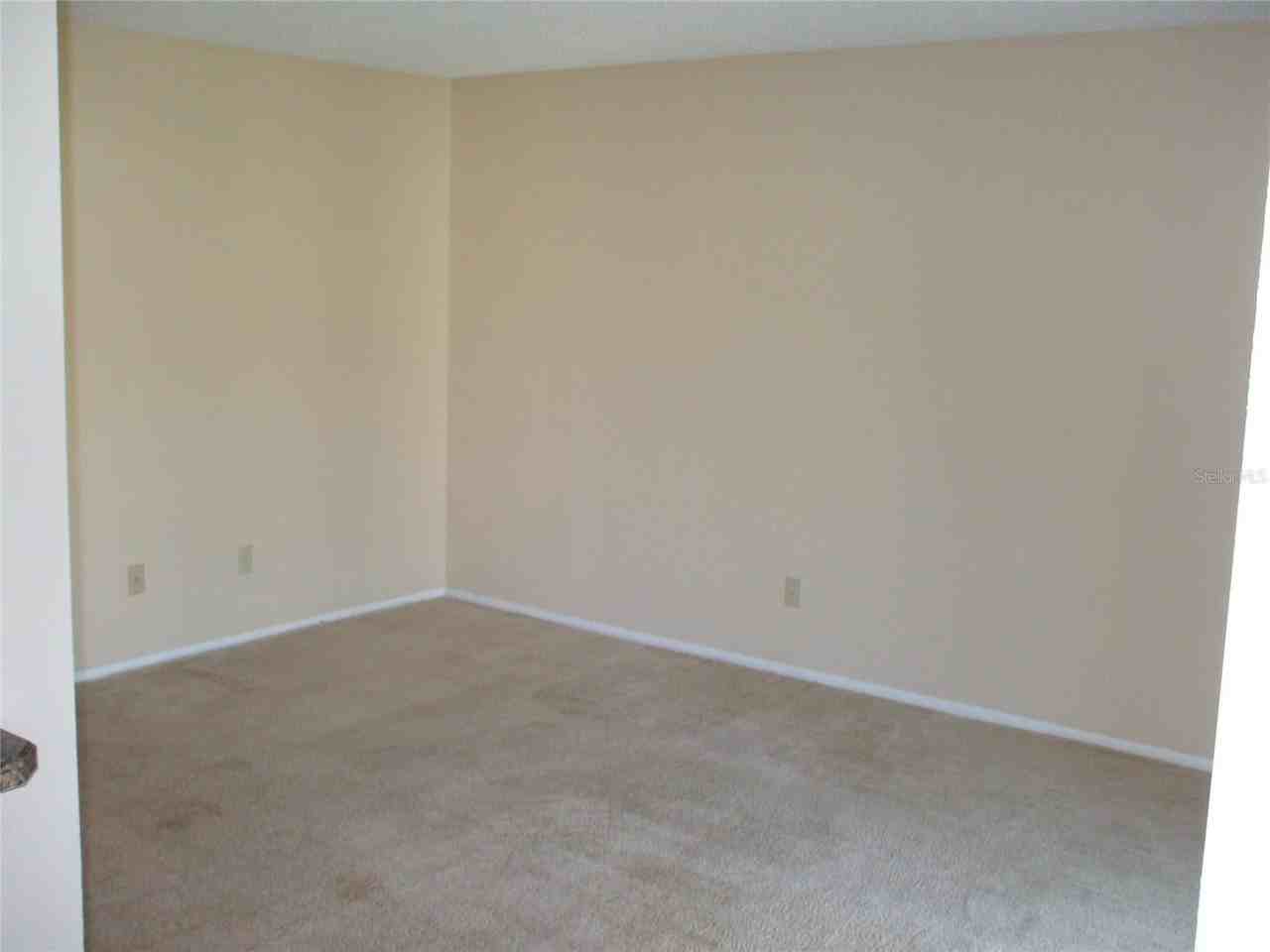 9934 Turf Way - Photo 5 of 16