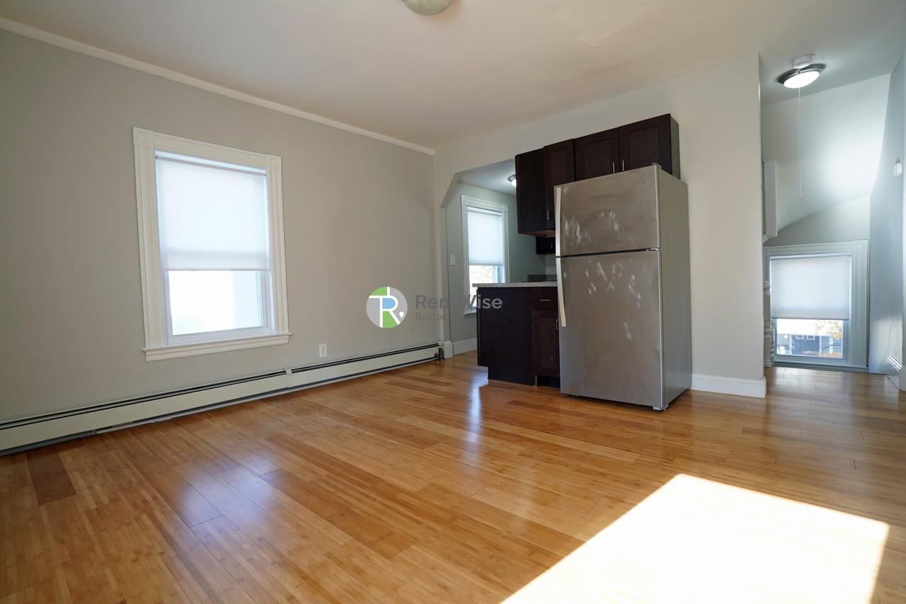 50A Winship St #2 - Photo 4 of 27