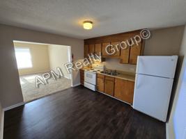 featured image of 2105 Grove St