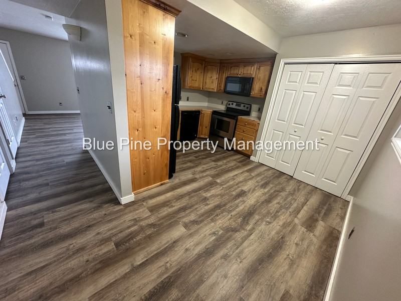 582 Legacy Ln #1 - Photo 4 of 19