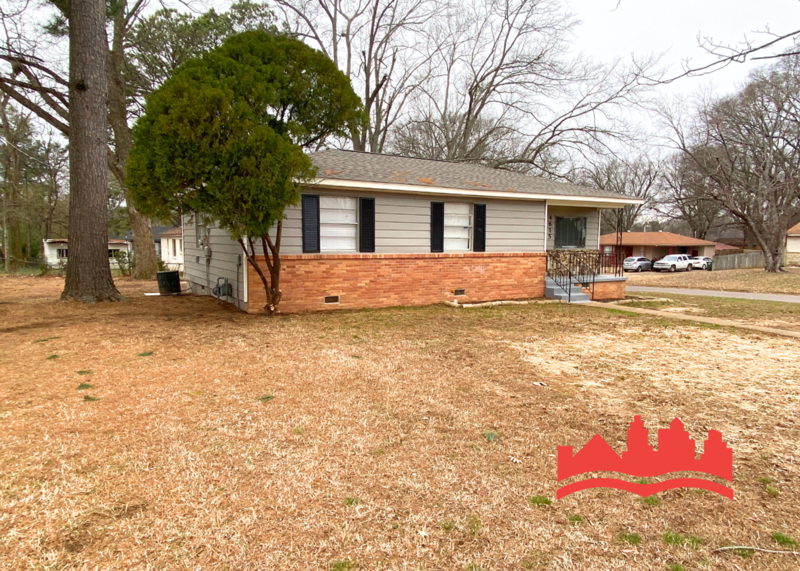 4615 Applegate Rd - Photo 3 of 19
