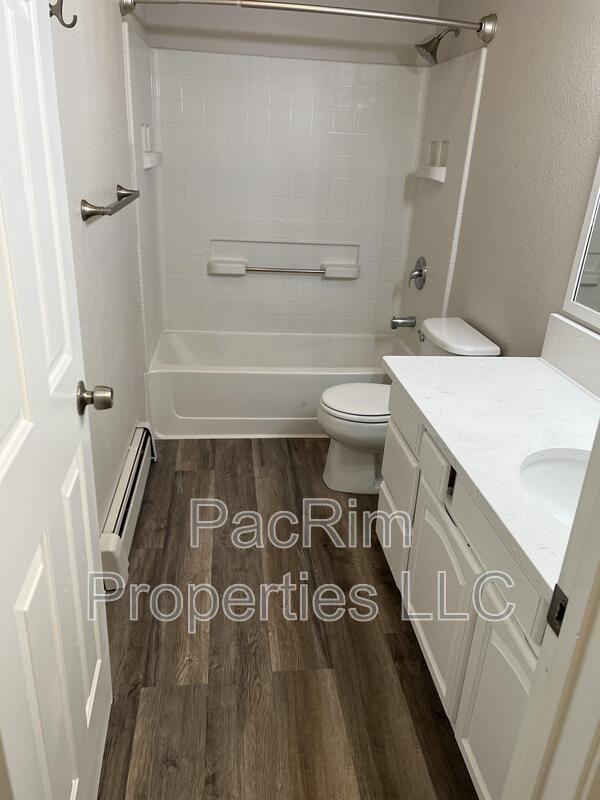 3310 Boniface Pkwy - Photo 6 of 9
