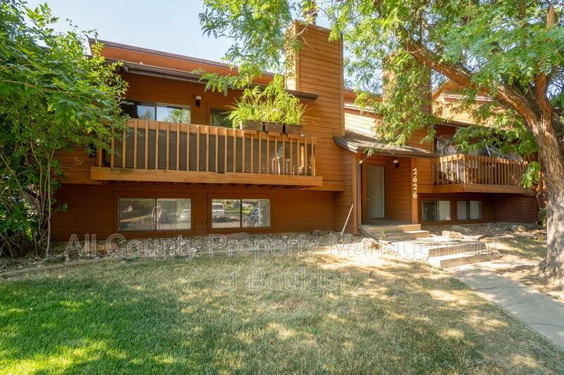 2626 Juniper Ave #5