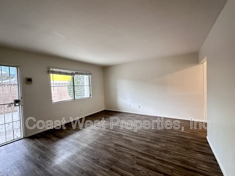 3837 1/2 Kendall St - Photo 7 of 19