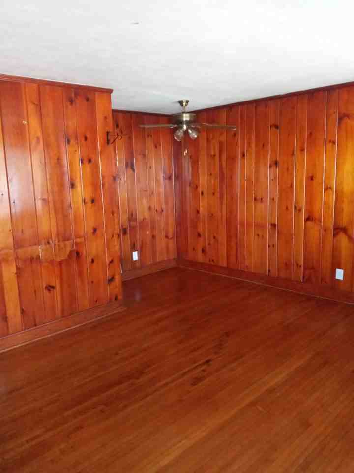 3128 Creighton Dr - Photo 3 of 12