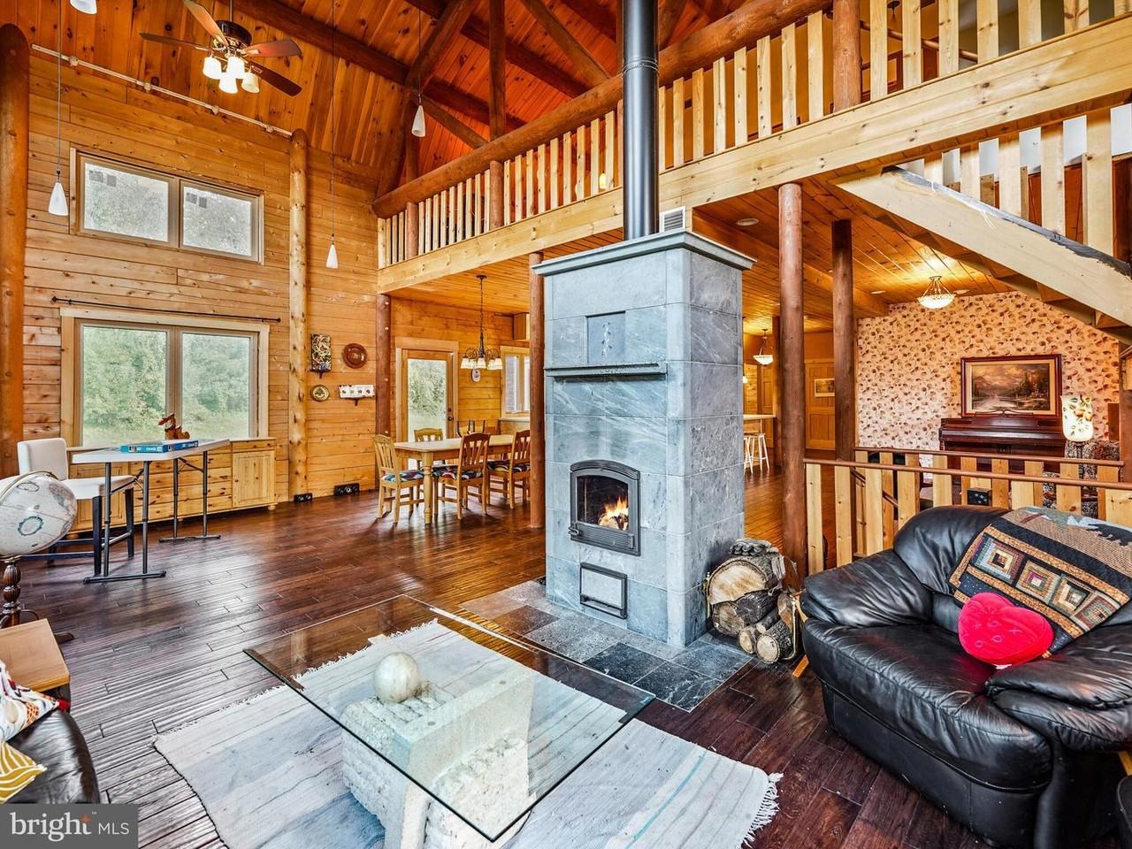 107 Baker Rd - Photo 2 of 30