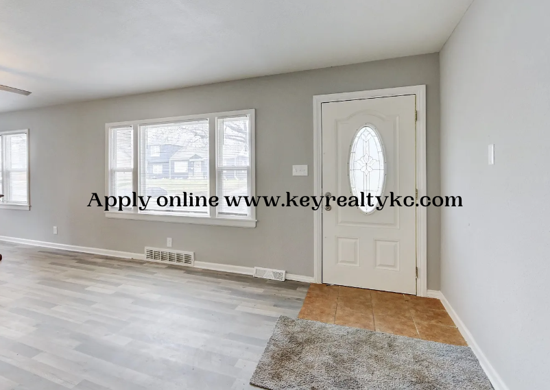 1817 E 83rd Ter - Photo 2 of 14