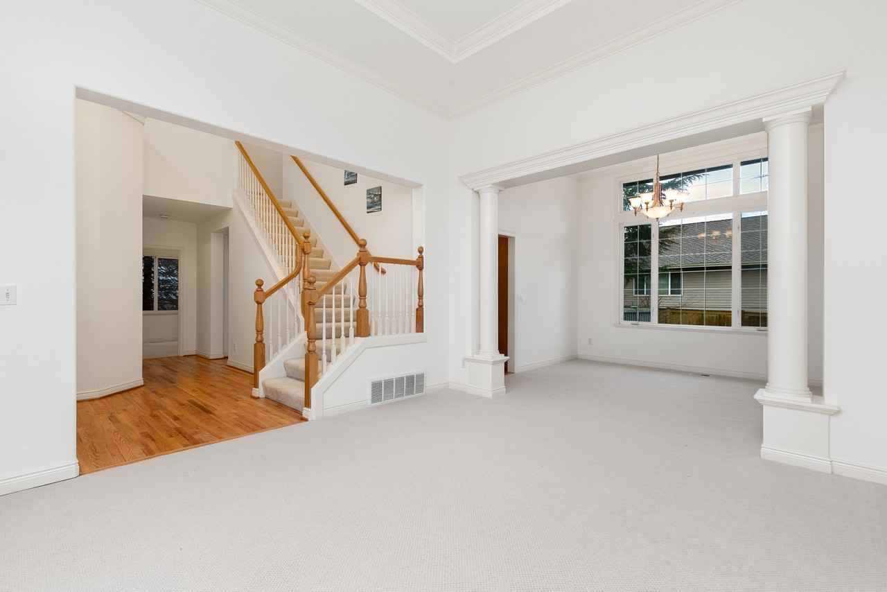 20122 27th Ave Se #NA - Photo 2 of 18