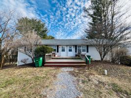 featured image of 120 Summit Ridge Rd